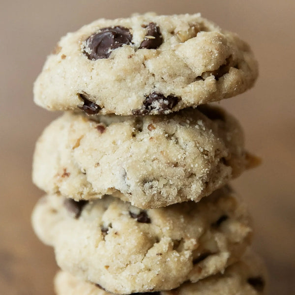 CHOCOLATE SWIFT [RICH & FAMOUS WITH NO PAPARAZZI]